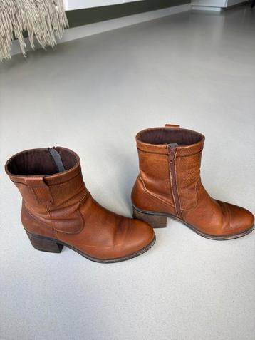 Leren enkellaarsjes cognac Celine maat 39 beschikbaar voor biedingen
