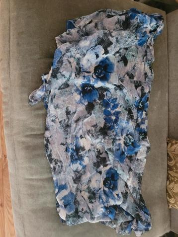 Hele grote sjaals beschikbaar voor biedingen