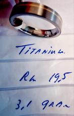 Titanium ring/18 kr . Mt 19,5, Ophalen, Overige materialen, Zwart, Zo goed als nieuw