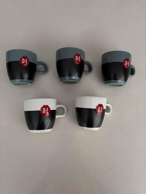 D.E. Douwe Egberts Capucinno Koffiemokken Krijtstreep!, Huis en Inrichting, Keuken | Servies, Zo goed als nieuw, Kop(pen) en/of Schotel(s)