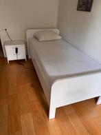 Elektrisch Verstelbaar Seniorenbed 90x200 + Nachtkastje, Ophalen, 90 cm, Eenpersoons, Wit