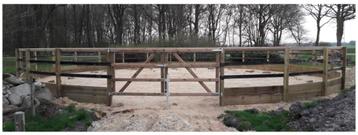 longeercirkel, roundpen, rijbak, paardenbak, paddock beschikbaar voor biedingen