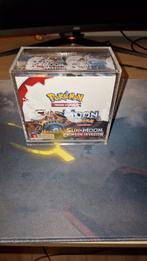 Sun & moon crimson invasion booster box, Ophalen of Verzenden, Nieuw, Boosterbox, Foil