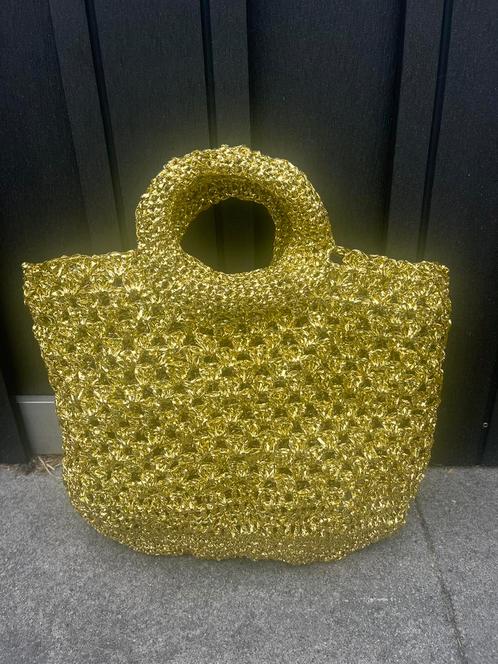 Tas/ damestas metallic raffia goud nieuw, Sieraden, Tassen en Uiterlijk, Tassen | Damestassen, Nieuw, Ophalen of Verzenden