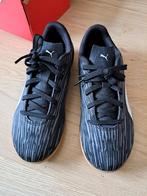 Zaalvoetbal schoenen gympen maat 35 merk puma, Ophalen, Sportschoenen, Puma, Zo goed als nieuw