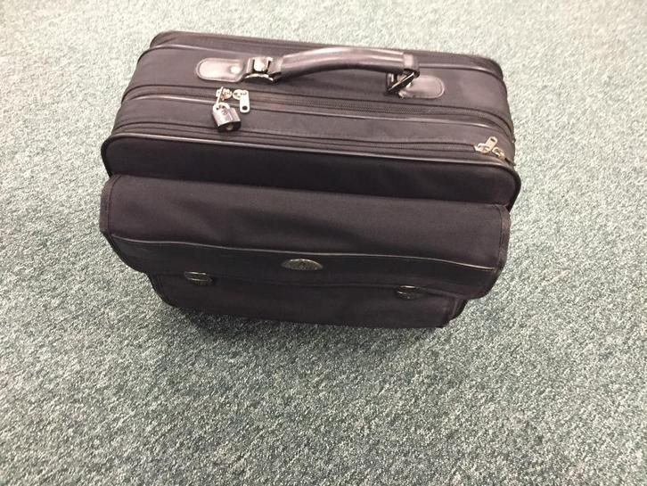 Samsonite Computer Travel Tas, Sieraden, Tassen en Uiterlijk, Koffers, Zo goed als nieuw, Overige materialen, Minder dan 50 cm