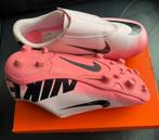Nike voetbalschoenen maat 31; z.g.a.n. roze, Sport en Fitness, Voetbal, Ophalen of Verzenden, Zo goed als nieuw, Schoenen