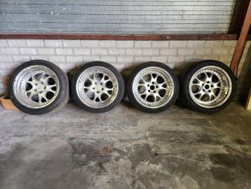 Velgen voor een Mercedes beschikbaar voor biedingen