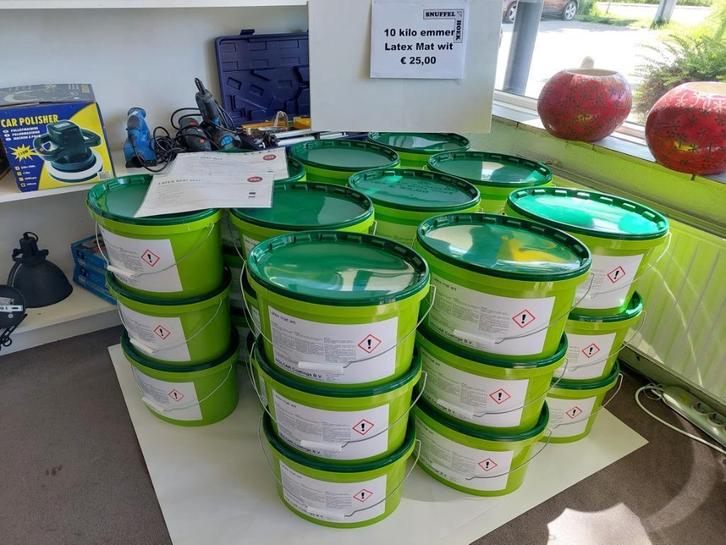 nieuwe latex muurverf mat wit - 10 kilo/liter, Huis en Inrichting, Overige Huis en Inrichting, Nieuw, Ophalen