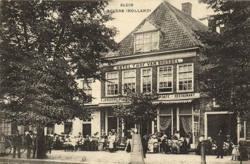Sluis - l Ecluse [Holland] - Hotel t Hof van Brussel - volk, Verzamelen, Ansichtkaarten | Nederland, Ongelopen, Noord-Holland