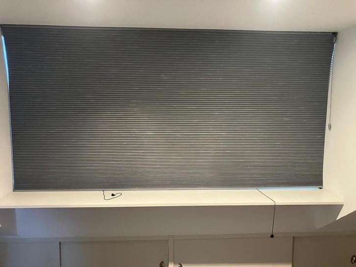 Plissé gordijn verduisterend antraciet, Huis en Inrichting, Stoffering | Gordijnen en Lamellen, Gebruikt, 100 tot 150 cm, 200 cm of meer