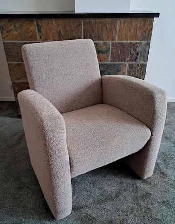 Comfortabele stoffen Lookline fauteuil (kan als set van 2) beschikbaar voor biedingen