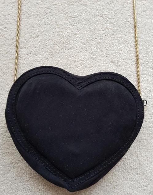 Boybag tas zwart schoudertas hart kerst tassen tasje, Sieraden, Tassen en Uiterlijk, Tassen | Damestassen, Zo goed als nieuw, Schoudertasje