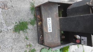 hout klover beschikbaar voor biedingen