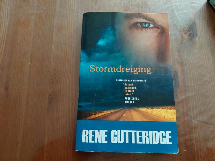 Rene Gutteridge - Stormdreiging, Boeken, Thrillers, Gelezen, Ophalen of Verzenden