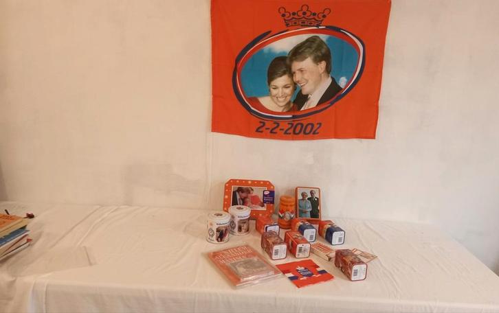 Koningshuis verzameling, Verzamelen, Koninklijk Huis en Royalty, Zo goed als nieuw, Ophalen of Verzenden