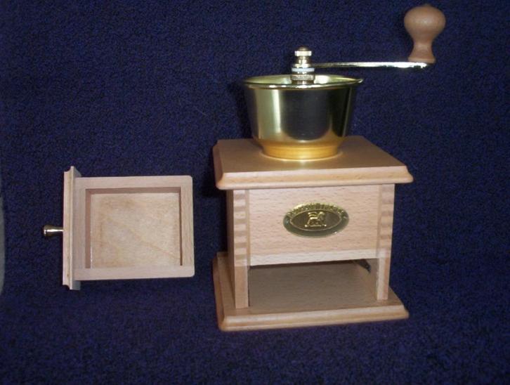 Peugeot Freres koffiebonenmaler koffiemolen 1 x gebruikt, Huis en Inrichting, Keuken | Keukenbenodigdheden, Nieuw, Ophalen of Verzenden