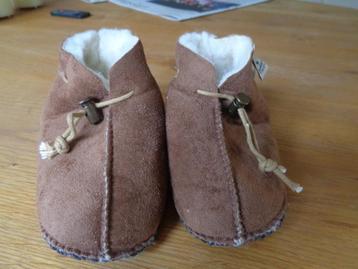 ALWERO suede/schapenwol babyslofjes:12/24 mnd beschikbaar voor biedingen