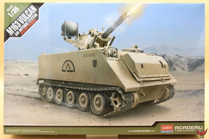 ROWASP | Academy 1/35 M163 Vulcan Air Defense System SPAAG, Hobby en Vrije tijd, Modelbouw | Auto's en Voertuigen, Nieuw, Tank