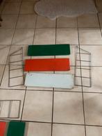 3  vintage boekenrekjes aan de muur  zie omschrijving, Ophalen of Verzenden, Zo goed als nieuw