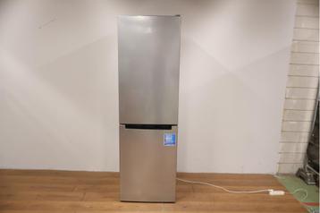 Grote Zilverkleurige Koel-/Vriescombi van Indesit beschikbaar voor biedingen