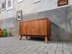Mid Century Deens Design Teak Dressoir | Lage Kast Vintage, Teakhout, 100 tot 150 cm, Ophalen of Verzenden, 25 tot 50 cm