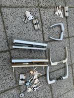 Diverse Deurbeslag en Sleutels - IJzerwaren, Ophalen of Verzenden, Gebruikt, Rvs, Klink of Kruk