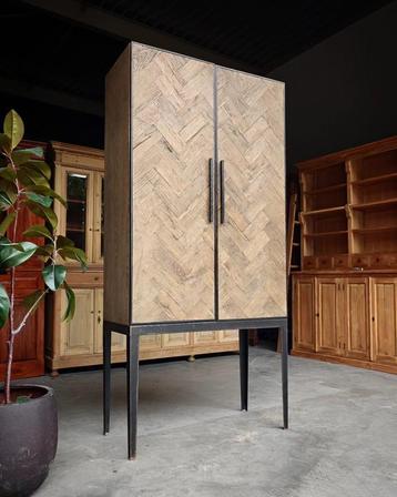 Visgraad Voorraadkast | Servieskast | Keukenkast #1584 beschikbaar voor biedingen