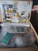 minihuisje voor de hobbyist. niet geschikt voor kleine kinde, Ophalen, Nieuw, Materiaal