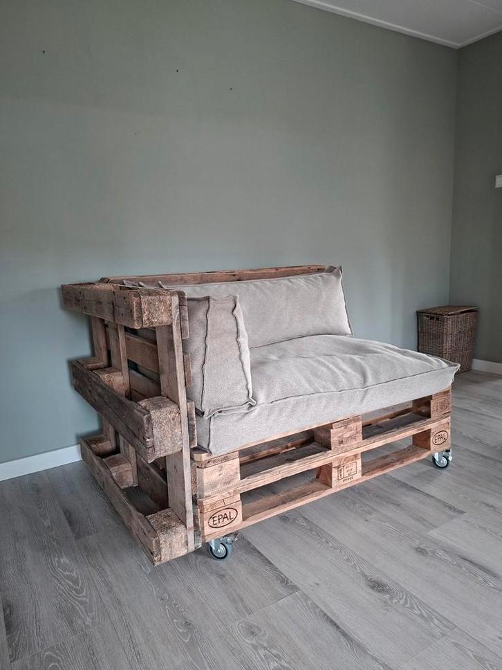 Pallet Bank - Unieke Zitplek!, Huis en Inrichting, Banken | Sofa's en Chaises Longues, Gebruikt, Eenpersoons, Minder dan 150 cm