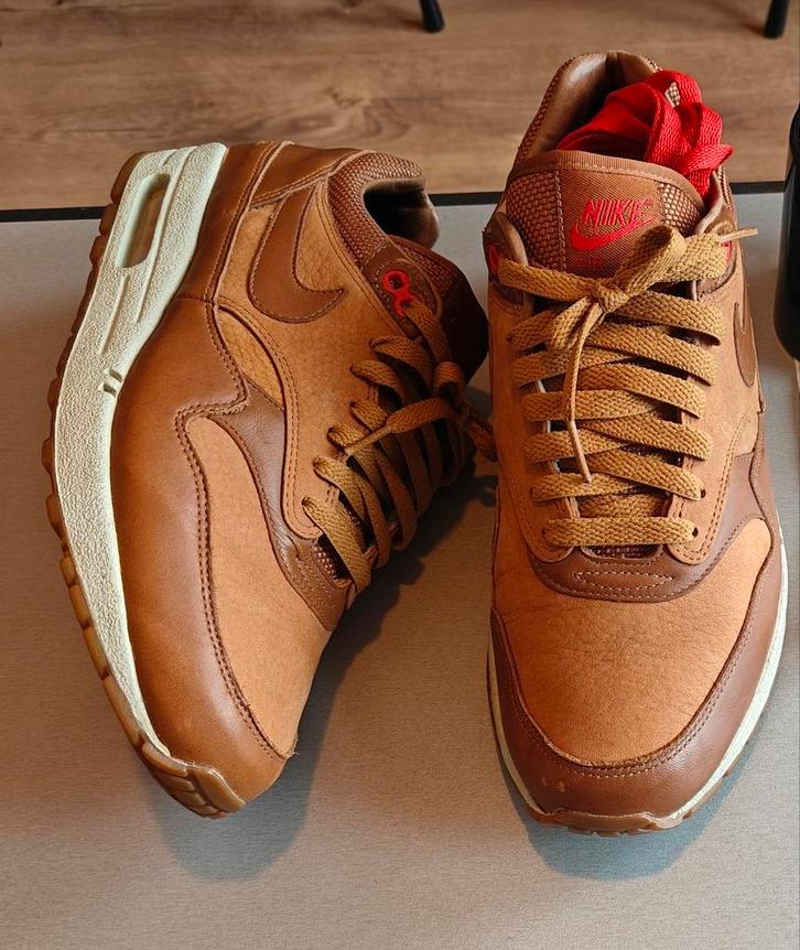 Nike air max 1 Hazelnut 2006 maat US 9,5/ EU 43, Kleding | Heren, Schoenen, Zo goed als nieuw, Overige kleuren, Ophalen