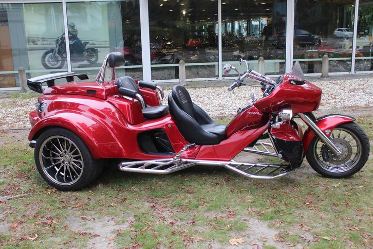 Rewaco RF1 RF-1 GT Touring Trike automaat 140 pk turbo, Motoren, Quads en Trikes, meer dan 35 kW