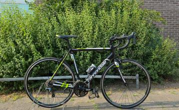 Cannondale Caad 8 SL racefiets.
Shimano Tiagra afgemonteerd. beschikbaar voor biedingen