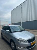 Skoda Fabia 1.2 TSI 77KW Combi Dsg-7 2011 Grijs, Auto's, Skoda, 450 kg, 4 cilinders, Bluetooth, Origineel Nederlands