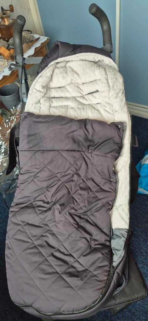 UppaBaby voetenzak, Kinderen en Baby's, Kinderwagens en Combinaties, Zo goed als nieuw, Overige merken, Ophalen of Verzenden