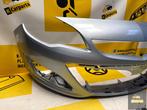 Voorbumper Opel Astra J KLS 2009-2015 bumper 13368660G, Auto-onderdelen, Carrosserie en Plaatwerk, Gebruikt, Voor, Opel, Ophalen of Verzenden