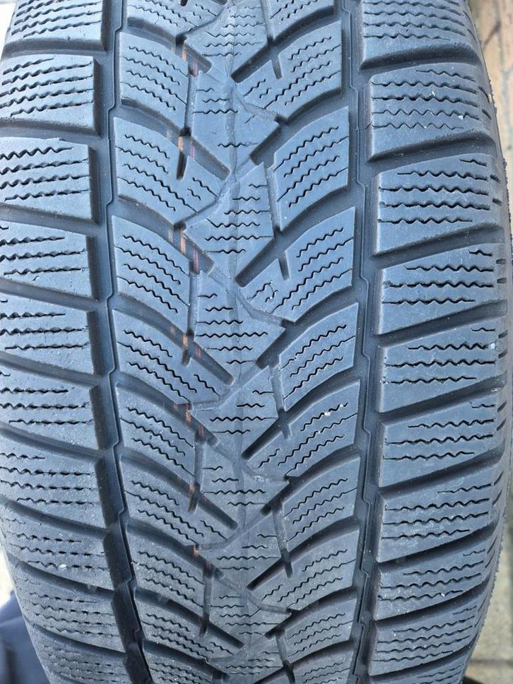 Winterbanden op aluminium velgen, Auto-onderdelen, Banden en Velgen, Banden en Velgen, Winterbanden, 17 inch, 215 mm, Personenwagen