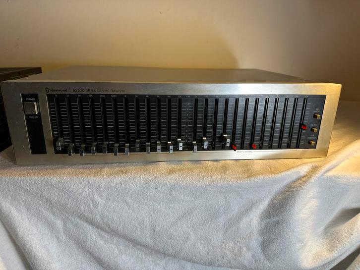 Sherwood EQ-200 Stereo Graphic Equalizer, Audio, Tv en Foto, Stereo-sets, Gebruikt, Ophalen of Verzenden