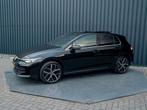 Volkswagen Golf 1.5 eTSI 50 Edition | Panodak | Stoelgeheuge, Auto's, Volkswagen, 12 maanden, 4 cilinders, Alcantara, Zwart