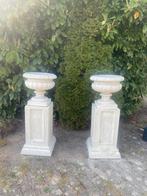 Italiaanse betonnen zuilen & bloempotten 40x40x120 €140 ps, Antiek en Kunst, Ophalen