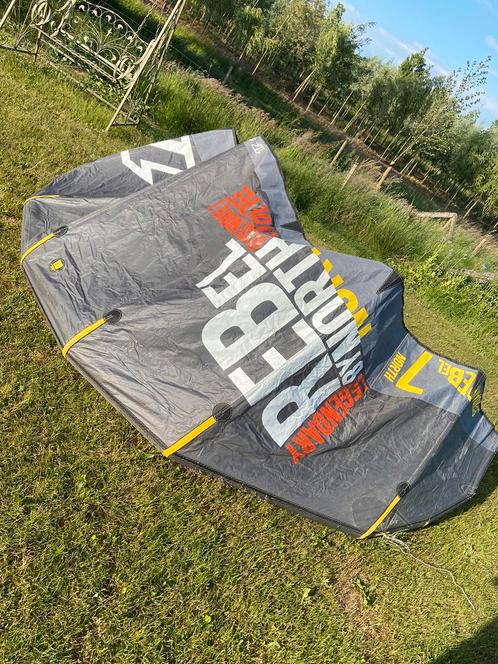North Rebel 7m incl bar, Watersport en Boten, Kitesurfen, Zo goed als nieuw, Geen board, Ophalen of Verzenden