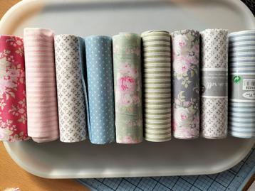 Rolletjes Stof - 15 cm Breed beschikbaar voor biedingen