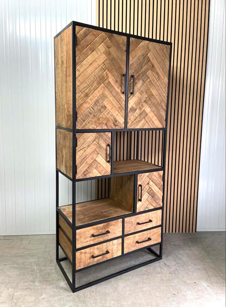 Industrieel sjeike kast 200cm hoog Visgraat boekenkast, Huis en Inrichting, Kasten | Boekenkasten, Nieuw, 50 tot 100 cm, 200 cm of meer