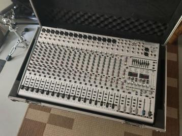 Behringer Eurodesk SL2442FX-Pro (Defect) beschikbaar voor biedingen