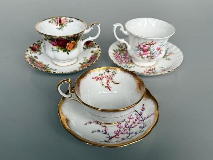 Set van 3 Royal Albert Kop en Schotels  Diverse Decors, Verzamelen, Porselein, Kristal en Bestek, Zo goed als nieuw, Kop en/of schotel