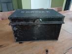 Een vintage kistje met grepen en slotje en sleuteltje, Huis en Inrichting, Woonaccessoires | Kisten, Ophalen of Verzenden, Gebruikt