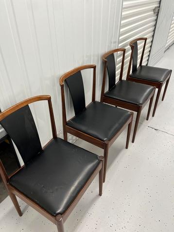 4x casala jaren 60 vintage design stoelen en tafel beschikbaar voor biedingen