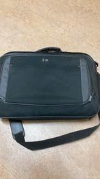 Laptop tas Case Logic, Computers en Software, Laptoptassen, Ophalen of Verzenden, Zo goed als nieuw, Schoudertas