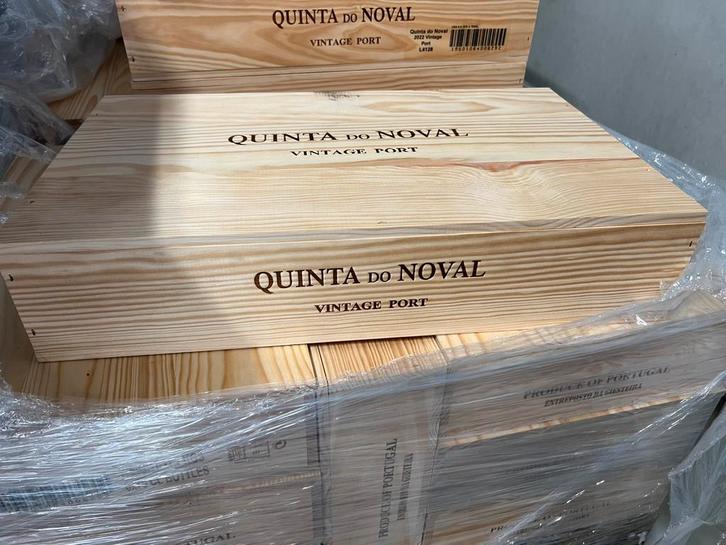 Volle kist (6 flessen) OWC Quinta do Noval 2022 Vintage Port, Verzamelen, Wijnen, Zo goed als nieuw, Port, Overige gebieden, Vol