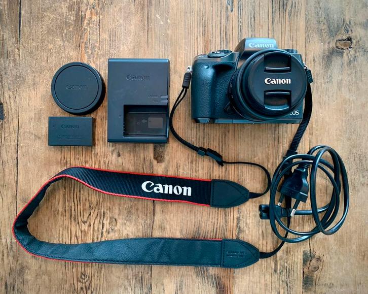 Canon EOS M5  + 15-45mm lens + tas + dos + adapter, Audio, Tv en Foto, Fotocamera's Digitaal, Gebruikt, Canon, Geen optische zoom